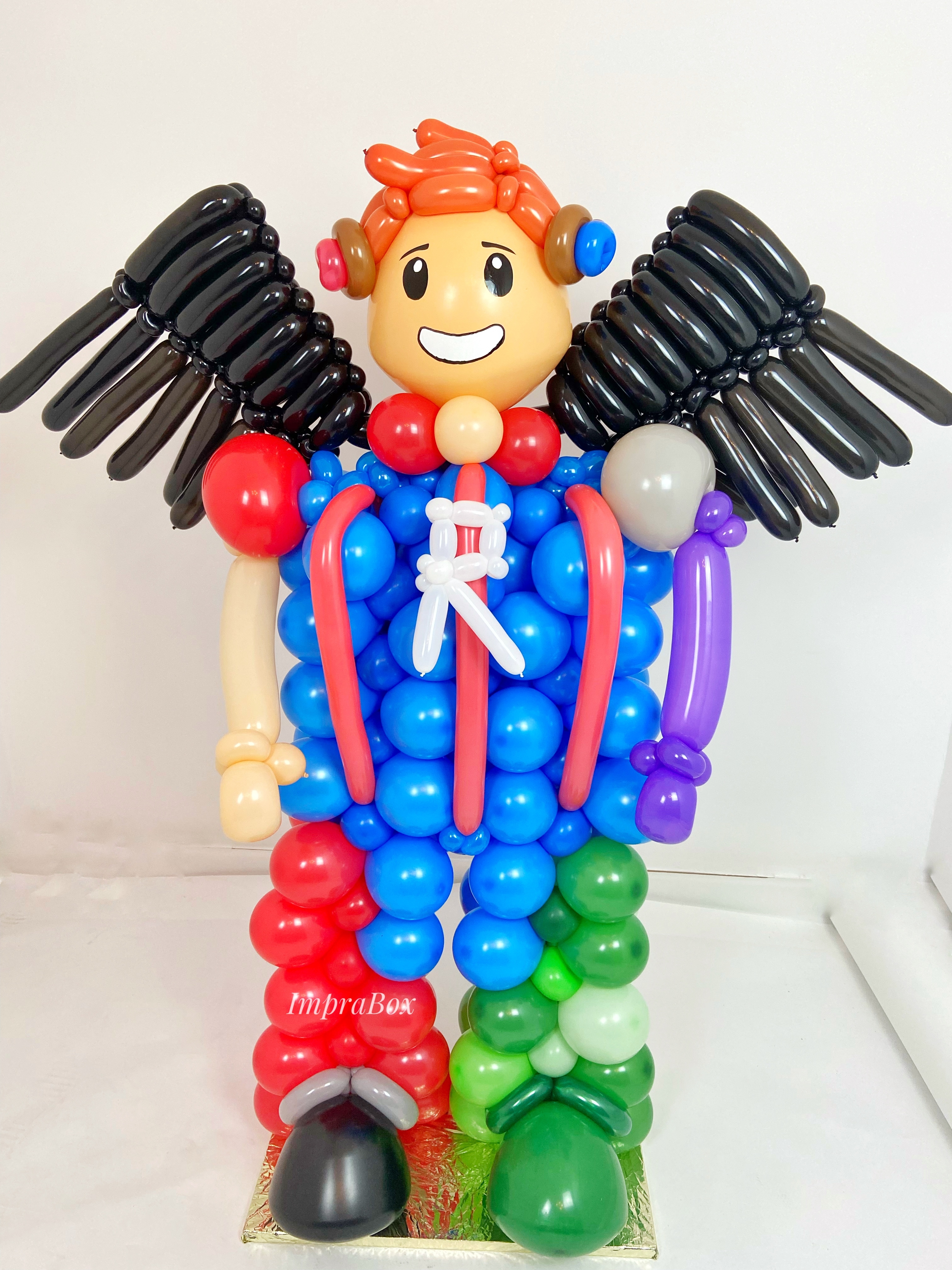Figura_balonowa_w_stylu_Roblox